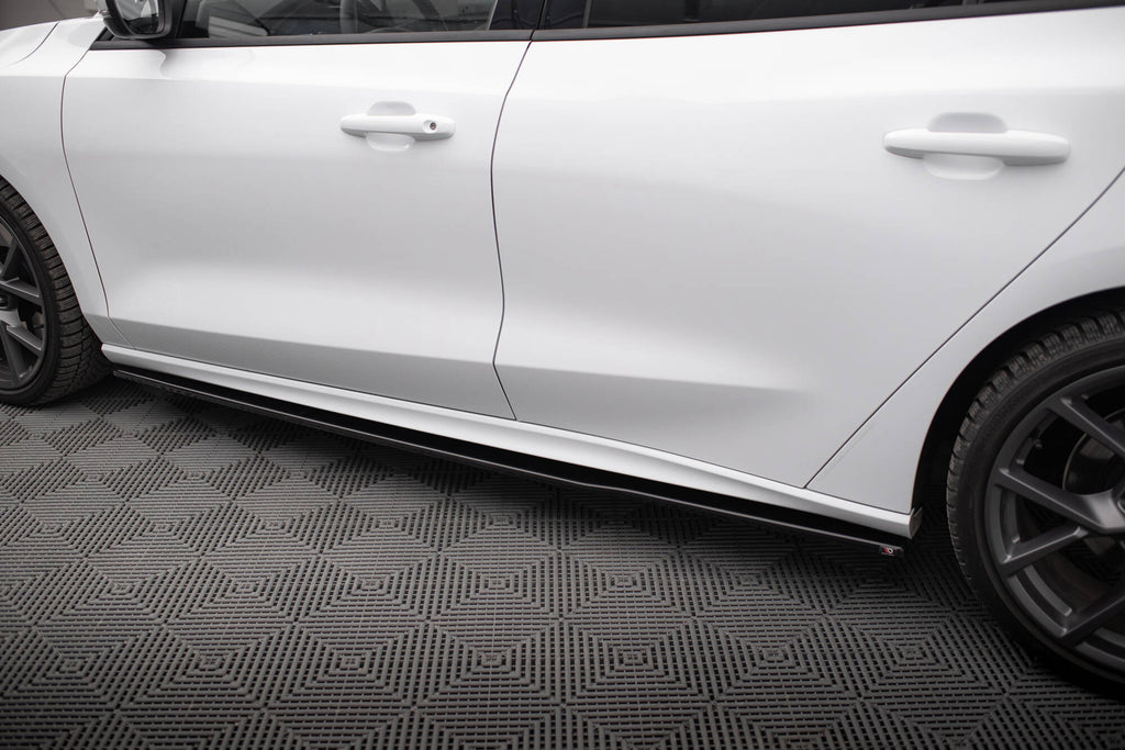 Side nederdele diffusorer v.3 Ford Focus ST / ST-line MK4 ansigtsløftning