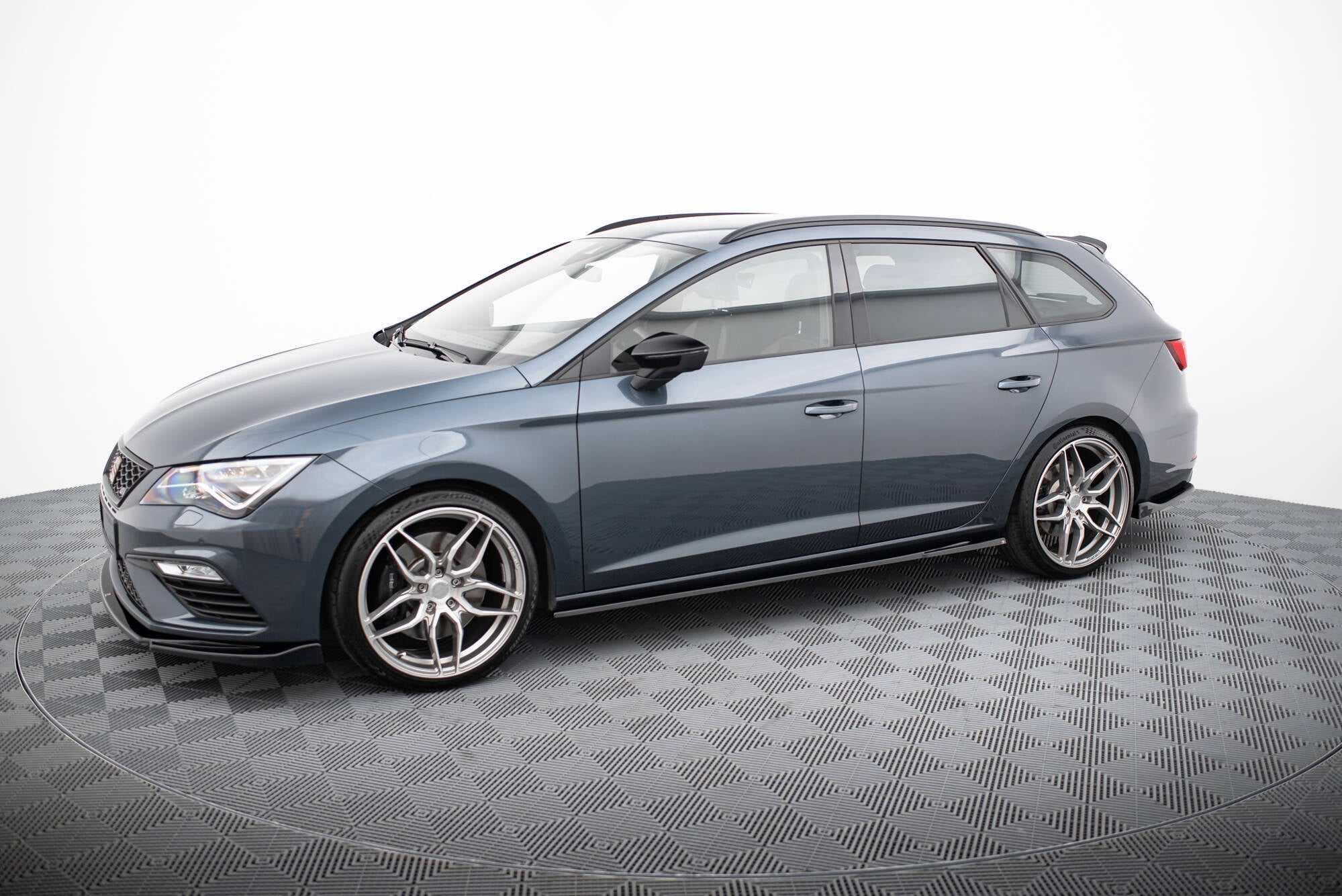 Sivuhameet hajottimet v.5 istuin Leon Cupra / FR MK3 / MK3 FaceLift