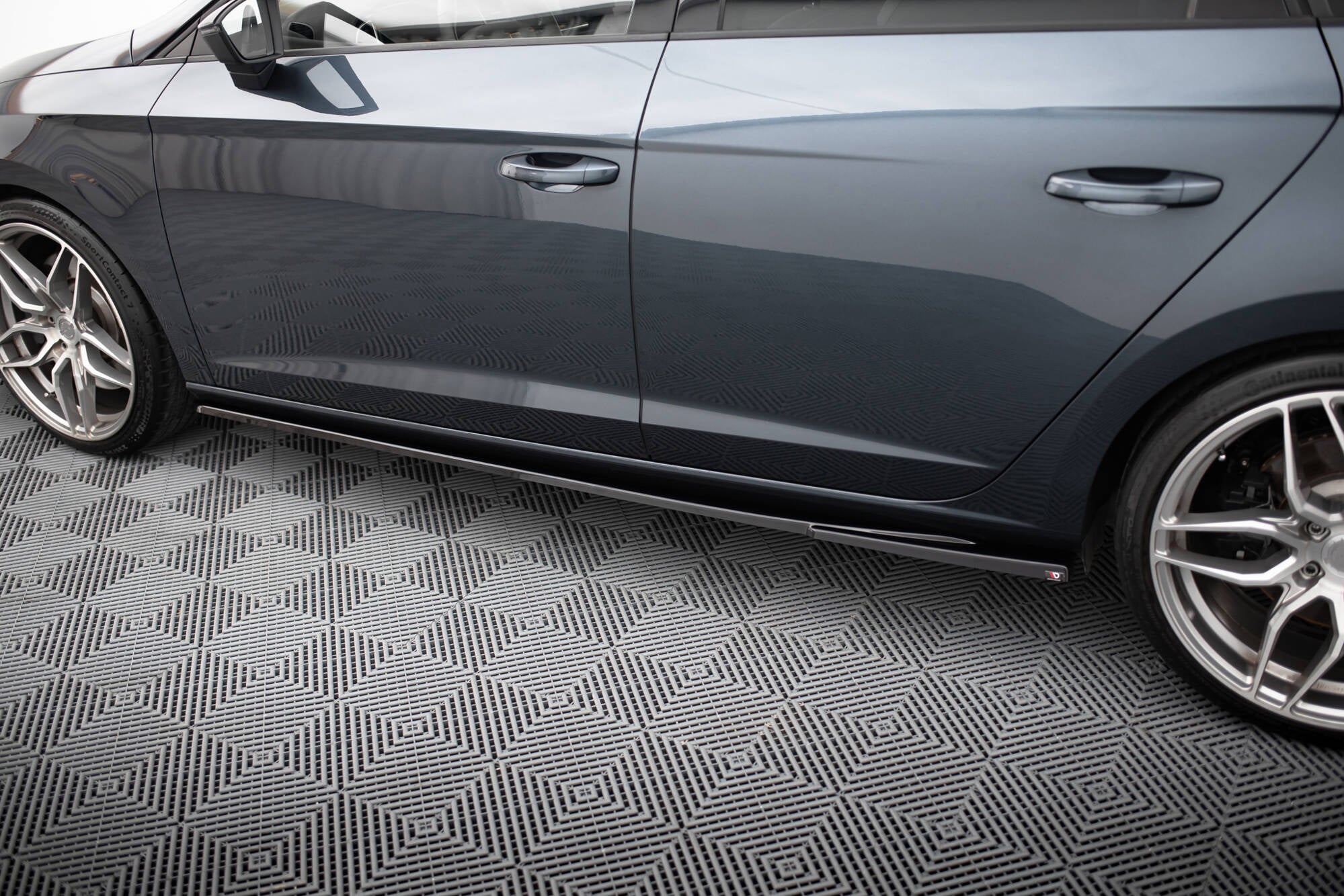Sivuhameet hajottimet v.5 istuin Leon Cupra / FR MK3 / MK3 FaceLift