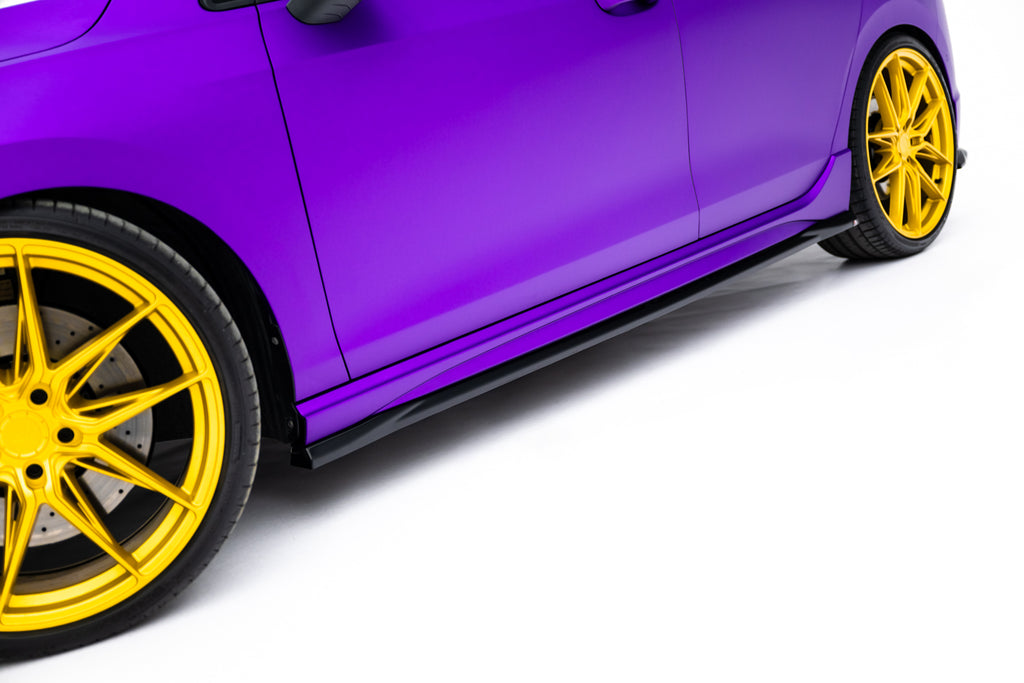 Sivuhelmat diffuusorit v.5 Volkswagen Golf R mk8 / mk8 facelift