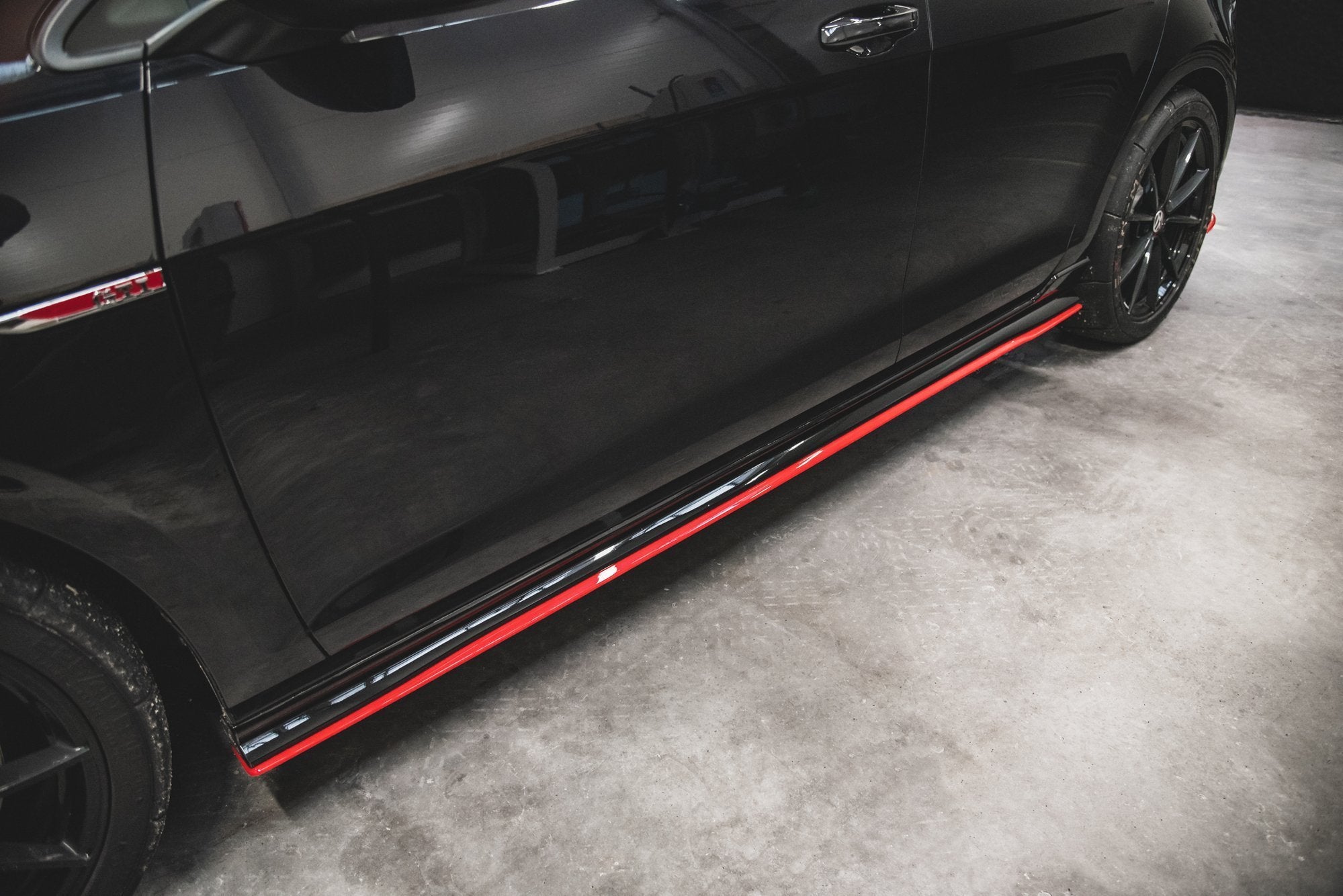 Side skirts diffusers vw golf 7 gti tcr