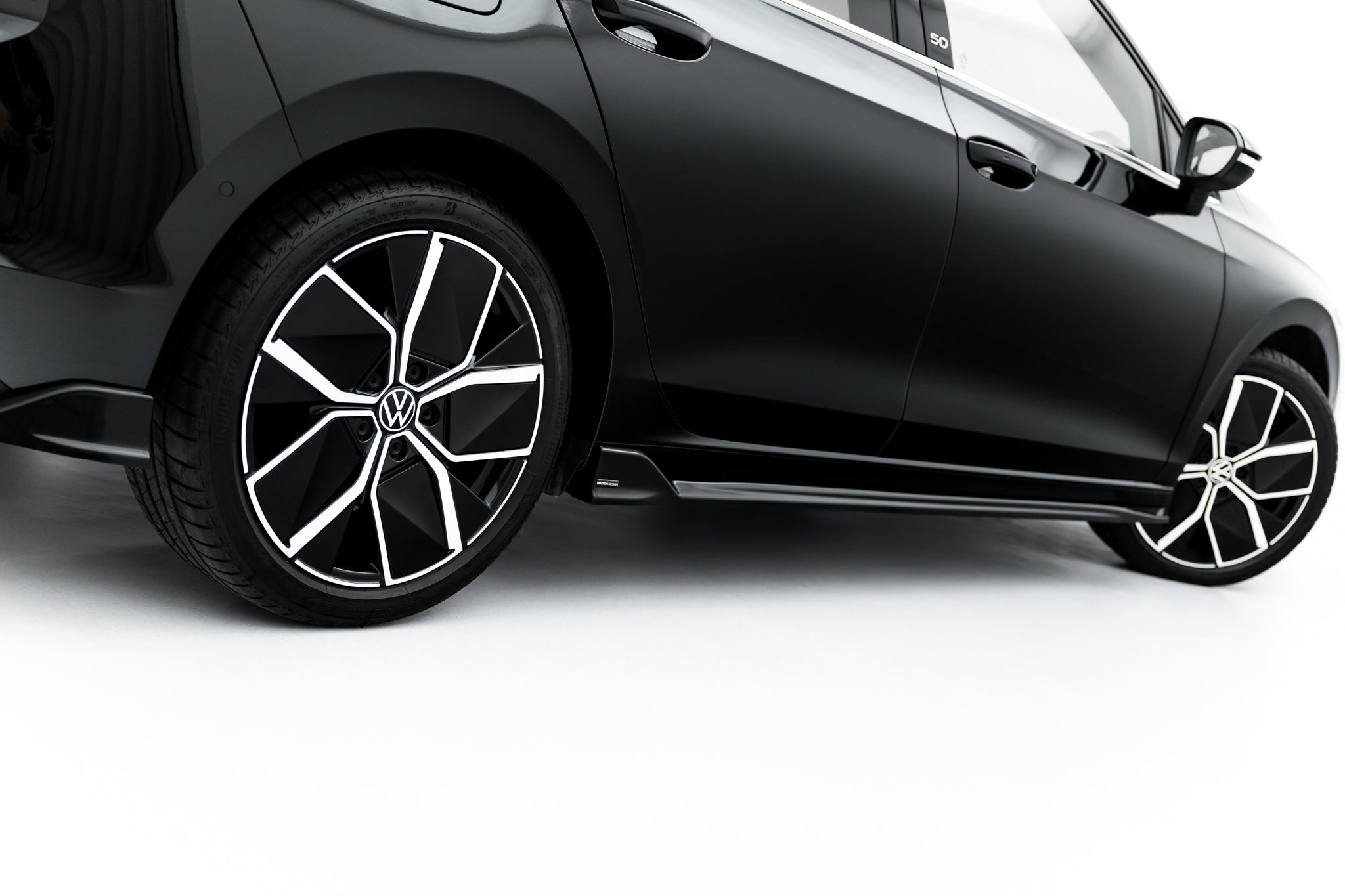 Sivuhelmat diffuusorit Volkswagen Golf mk8 facelift