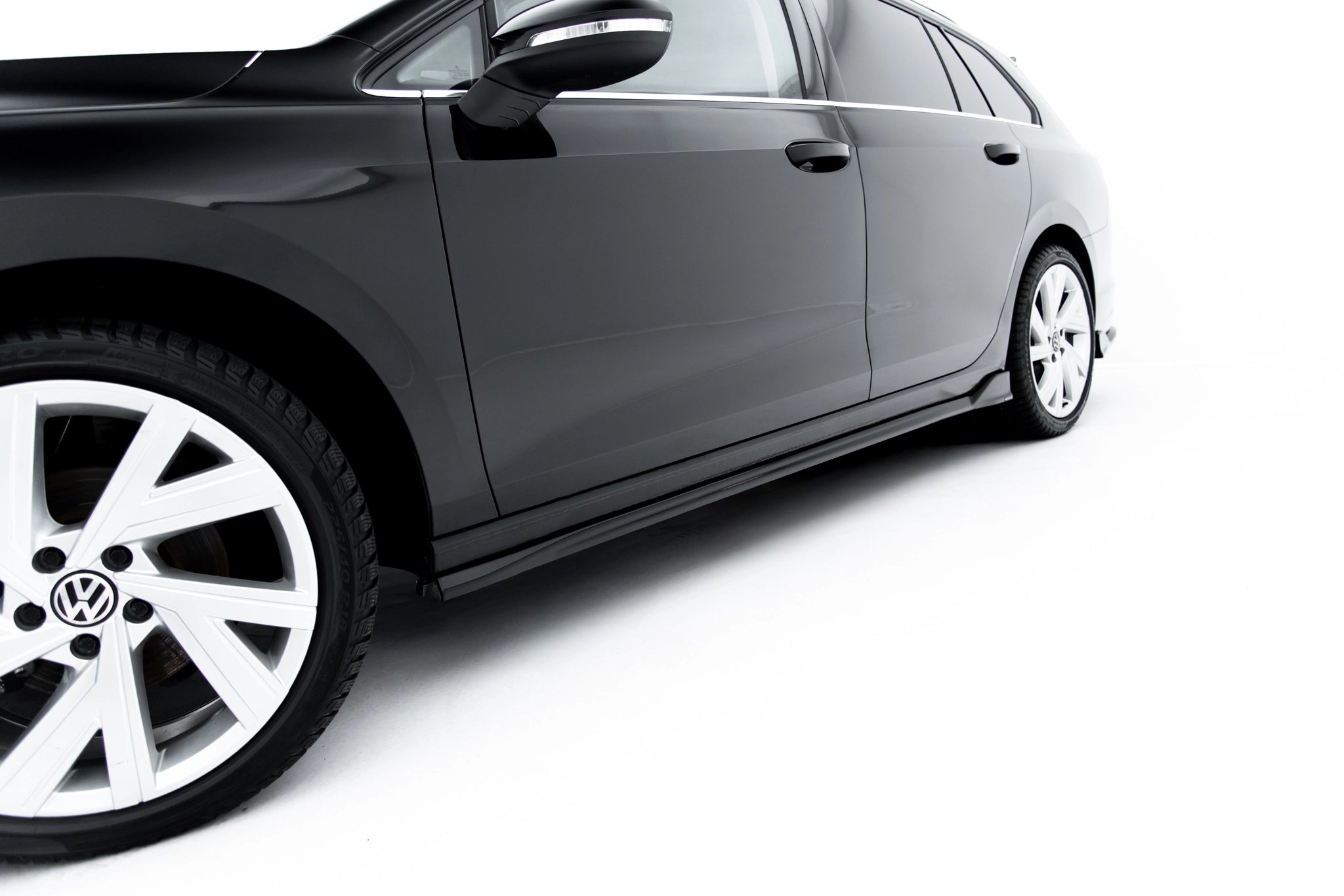 Side skirts diffusers volkswagen golf variant mk8 facelift