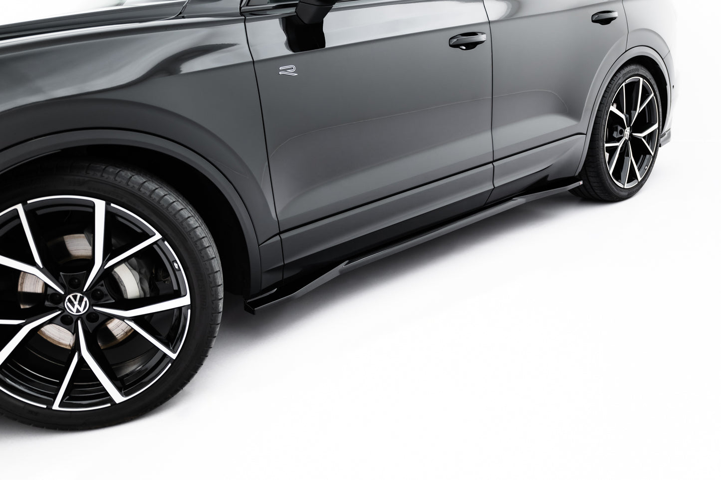 Side skirts diffusers volkswagen touareg r-line mk3 facelift