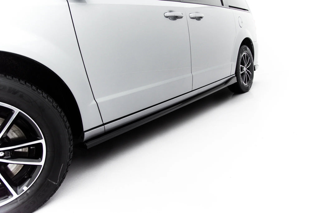 Side skirts diffusers suitable for dodge grand caravan mk5 facelift