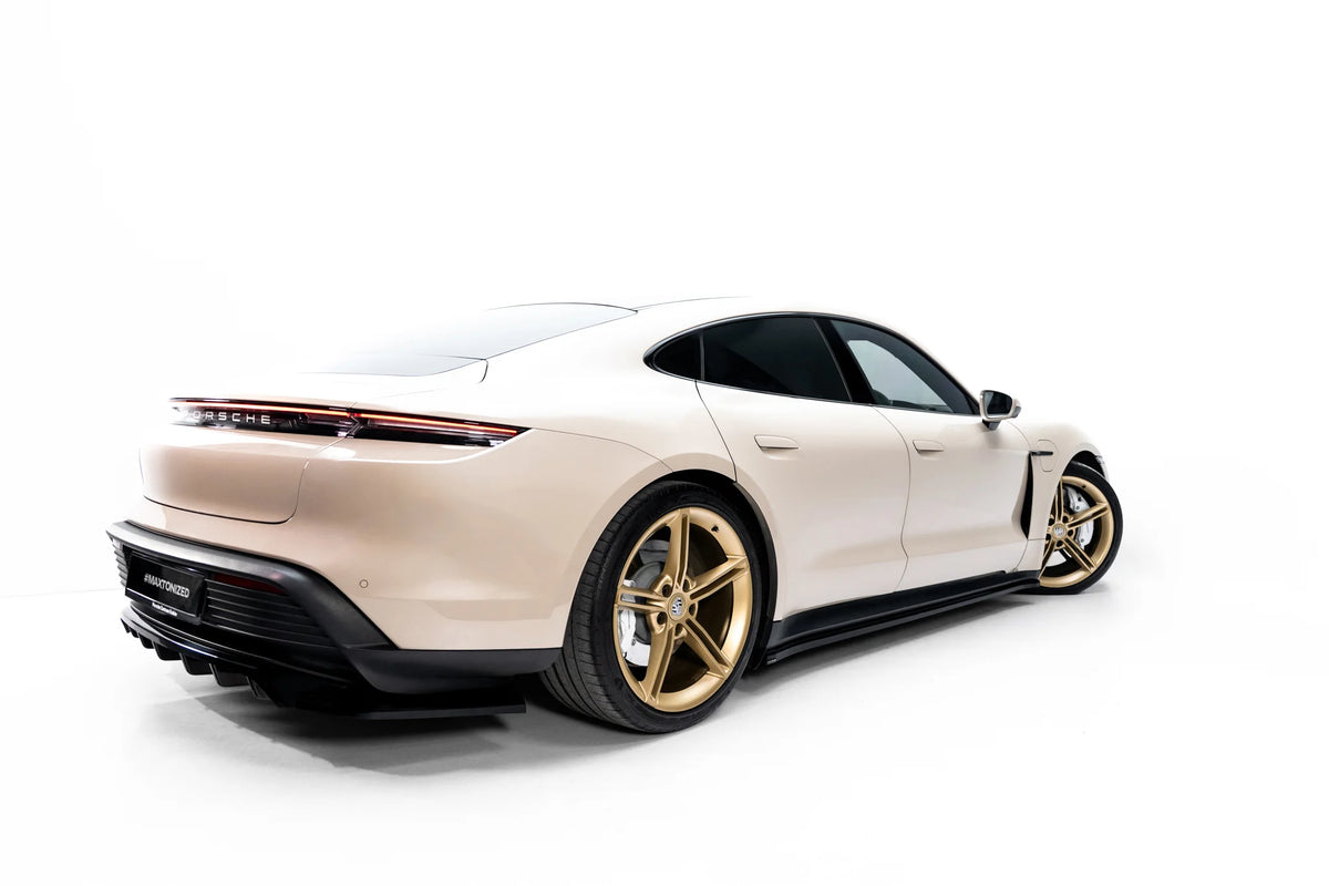 Side skirts diffusers suitable for porsche taycan / taycan 4 / taycan 4s / taycan gts mk1