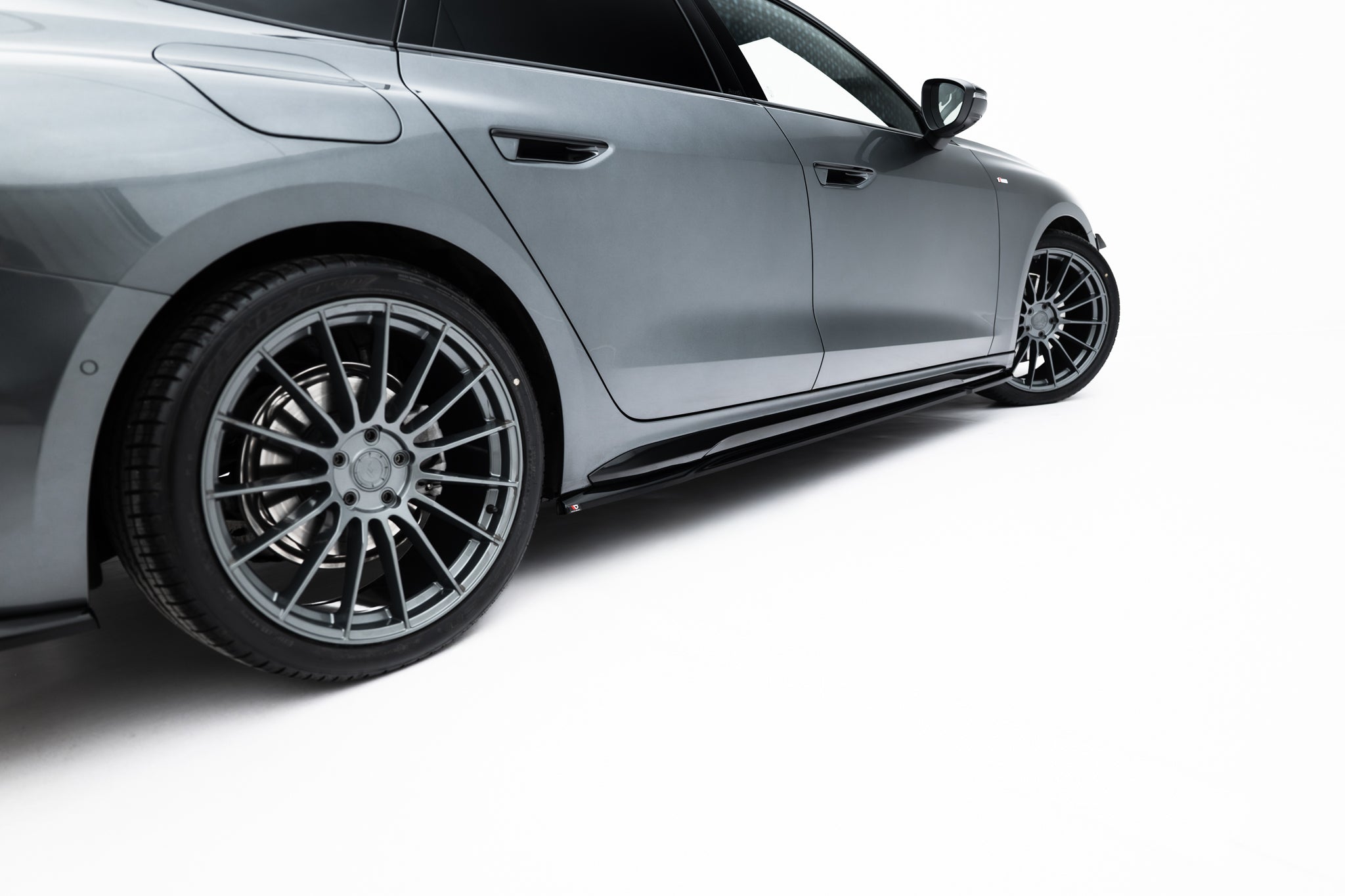 Sivuhelmat diffuusorit Audi A5 S-line / S5 Sedan / Avant B10