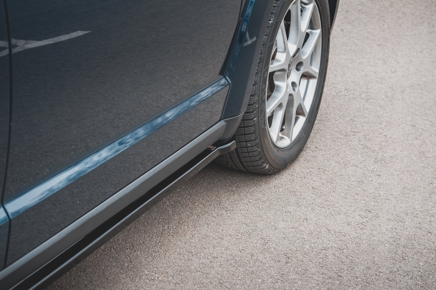 Side skirts diffusers fiat freemont