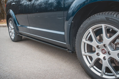 Side skirts diffusers fiat freemont