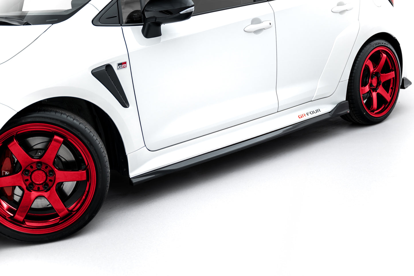 Side skirts diffusers  v.2 toyota gr corolla mk12