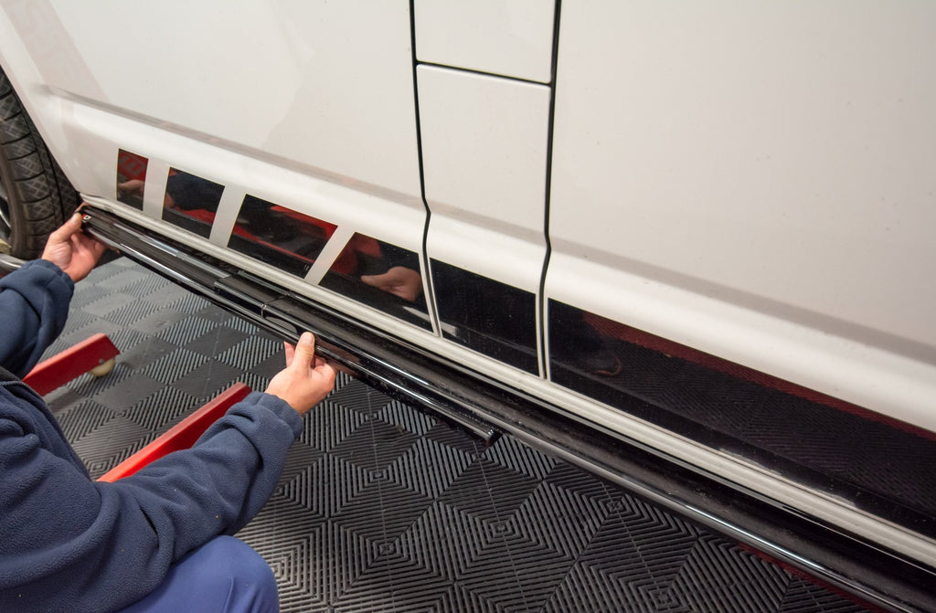 Side skirts diffusers volkswagen t6