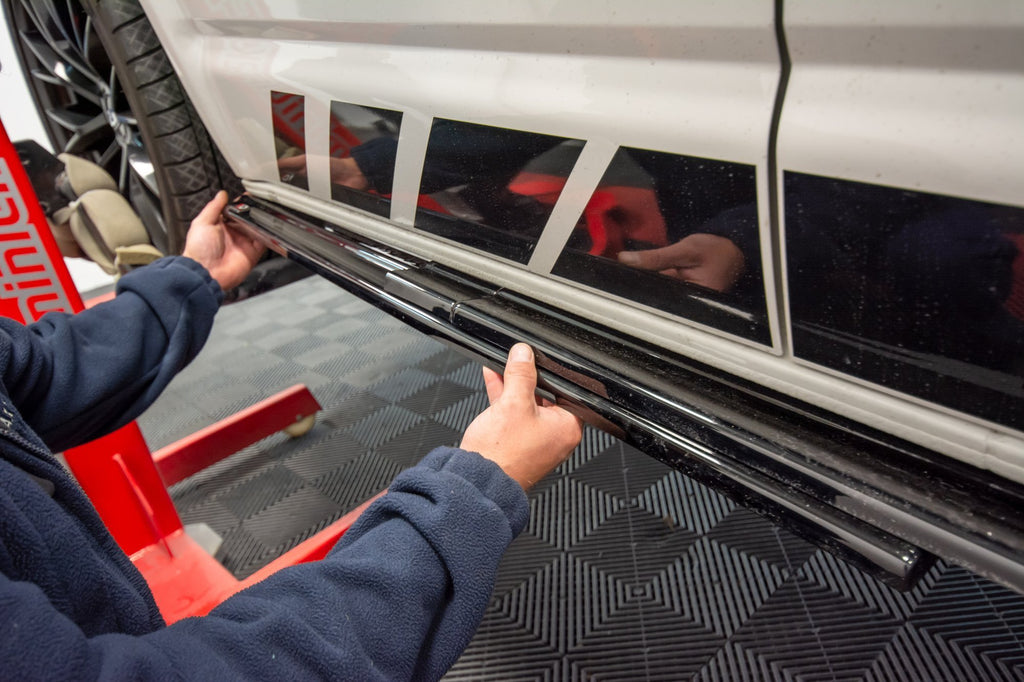 Side skirts diffusers volkswagen t6