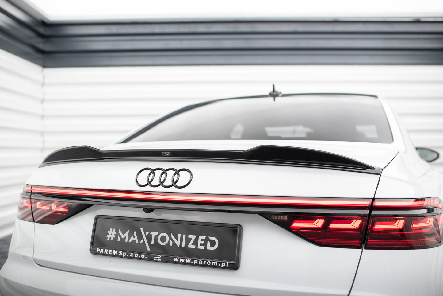 Spoiler cap 3d audi a8 / a8 s-line / s8 d5