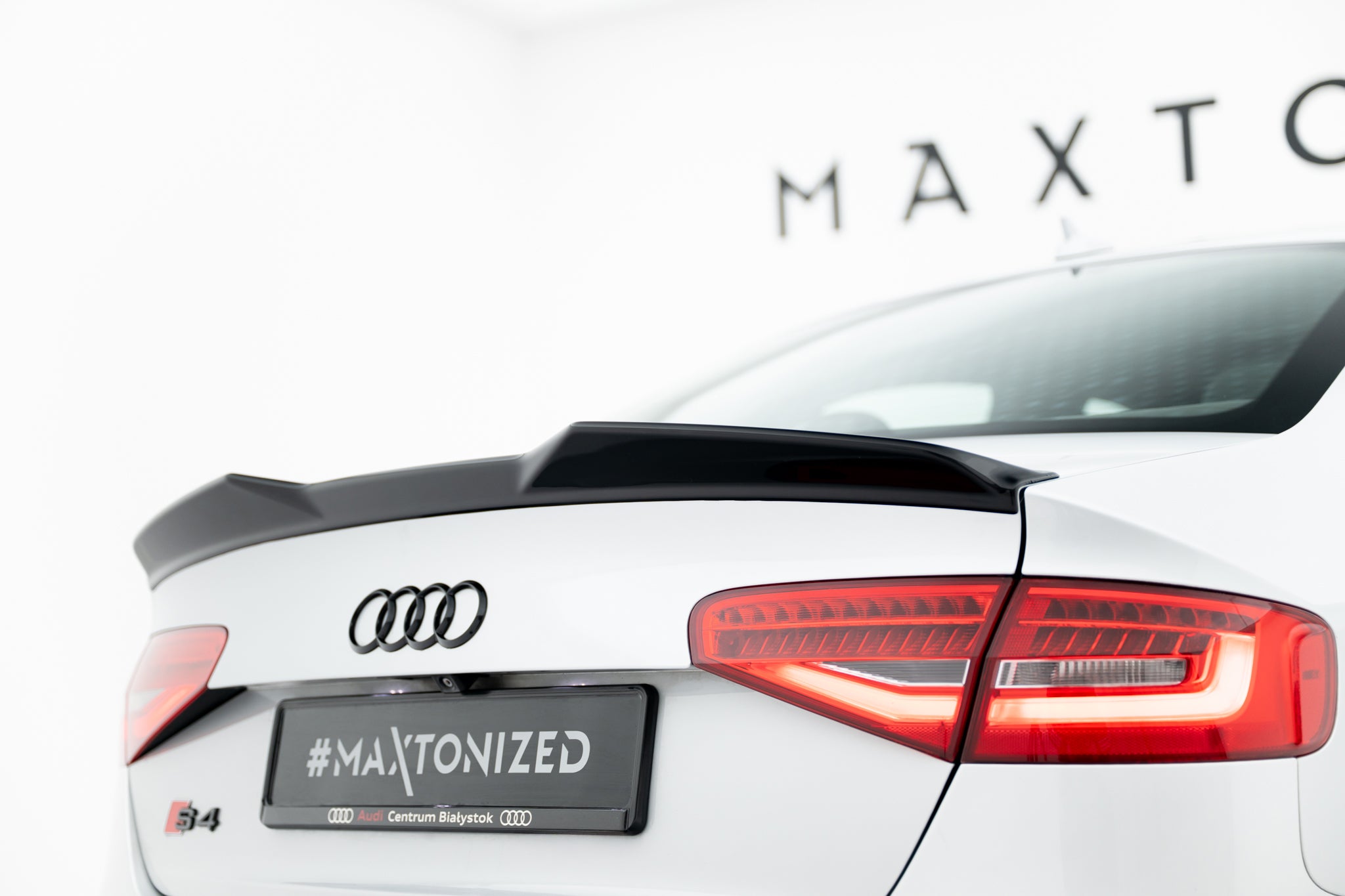 Spoiler cap 3d audi s4 sedan b8 facelift