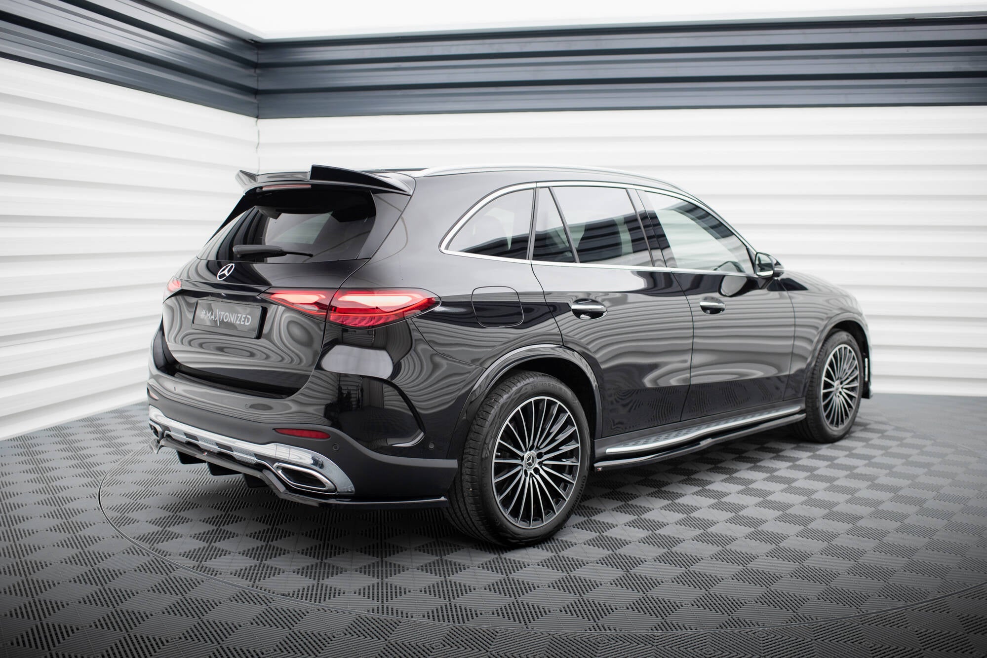 Spoilerin korkki 3D Mercedes-Benz GLC AMG-Line X254