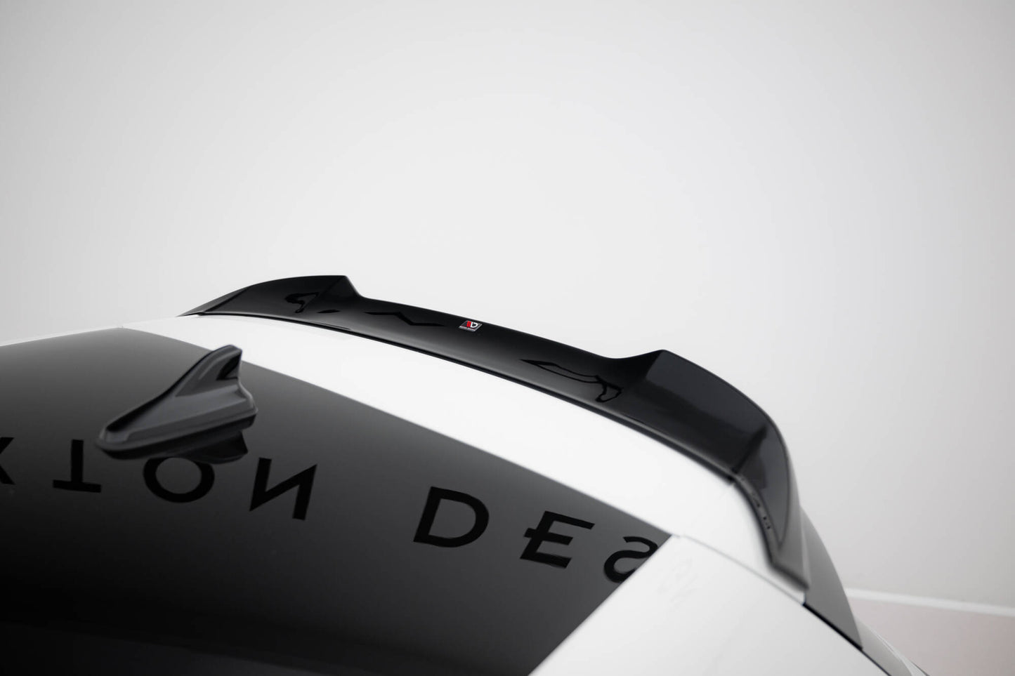 Spoiler cap 3d volkswagen golf gti / gte / gtd / r-line / r mk8
