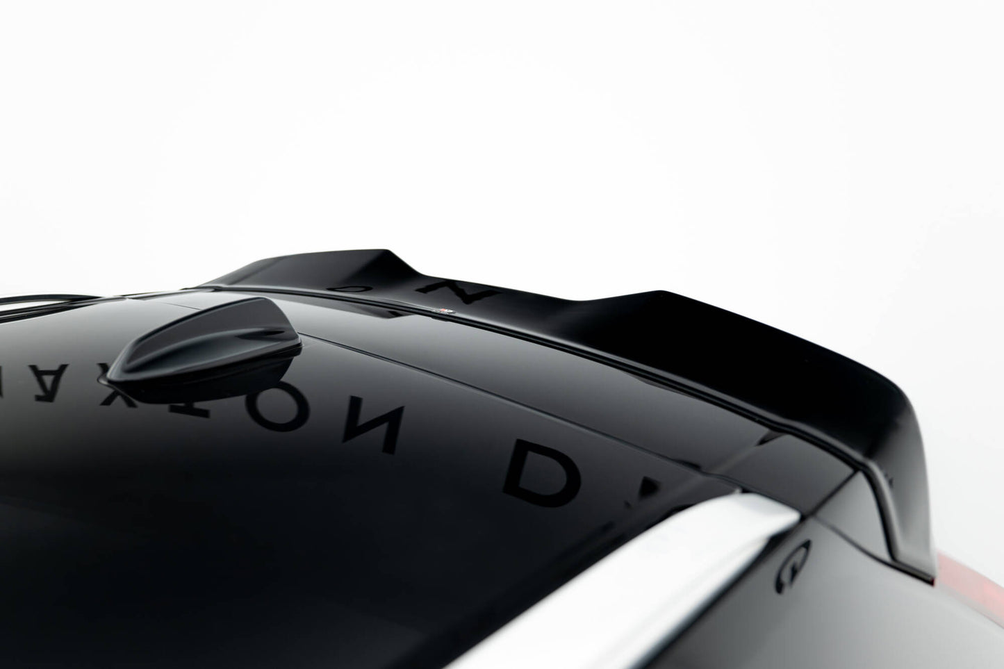 Spoiler cap 3d volvo xc60 mk2