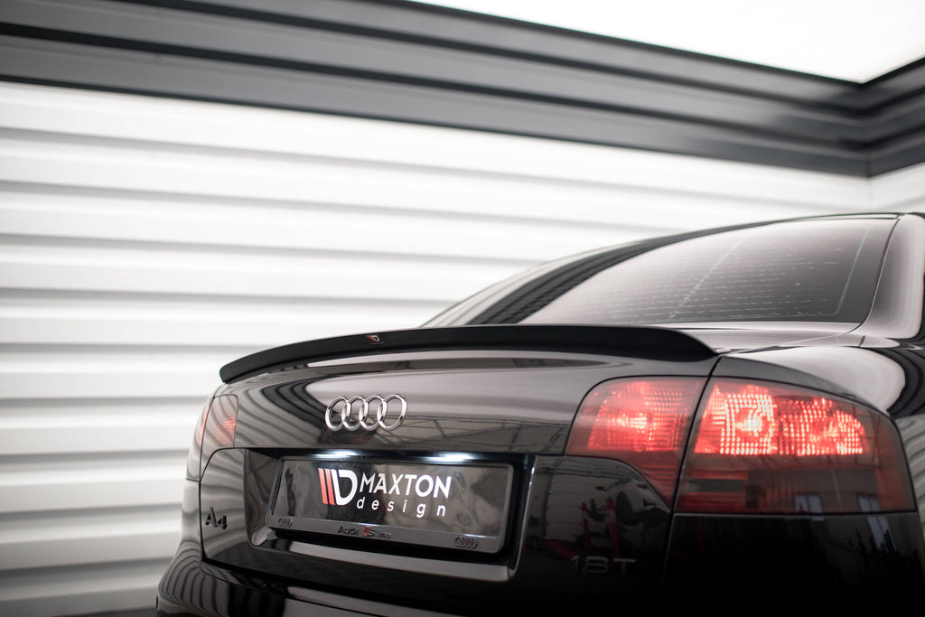 Spoiler Cap Audi A4 S-Line B7: n jälkeen