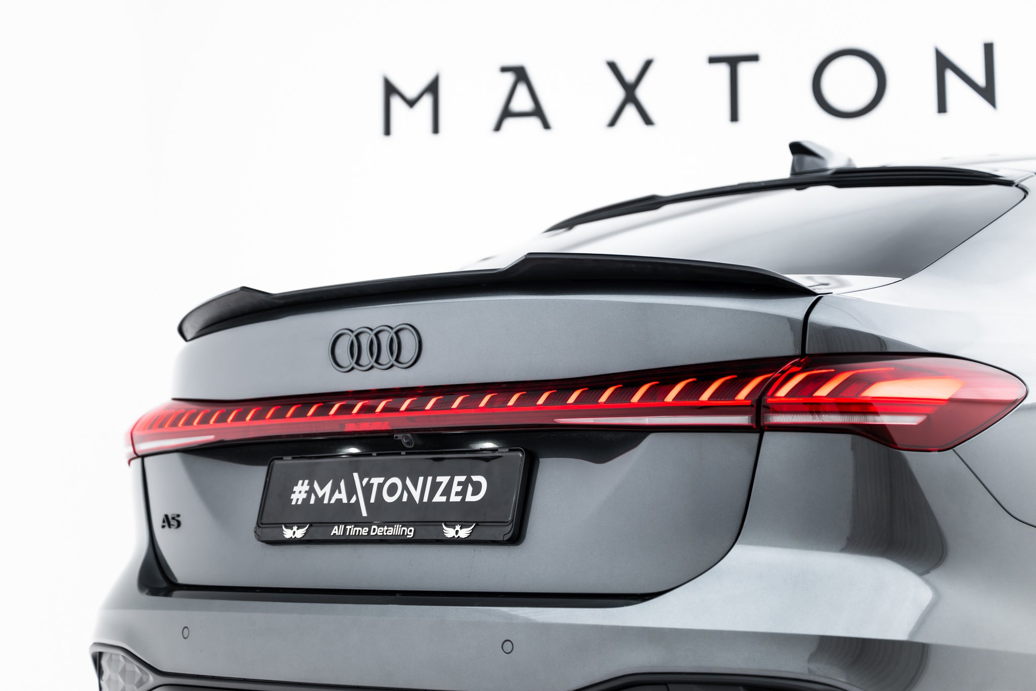 Spoiler cap audi a5 s-line / s5 sedan b10