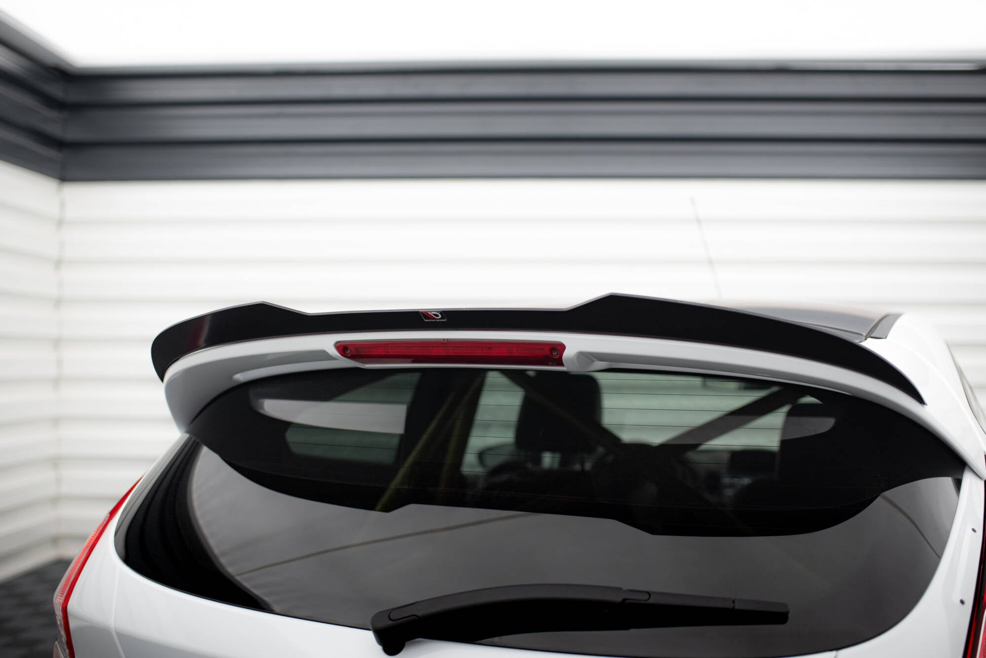 Spoilerin korkki Ford Fiesta St Mk7 Fl