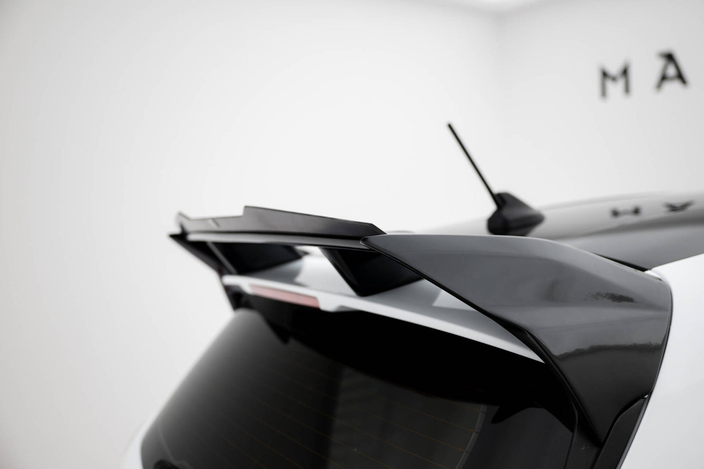 Spoiler cap ford fiesta standard / st / st-line mk8 (for fo-fi-8-fh1fp)