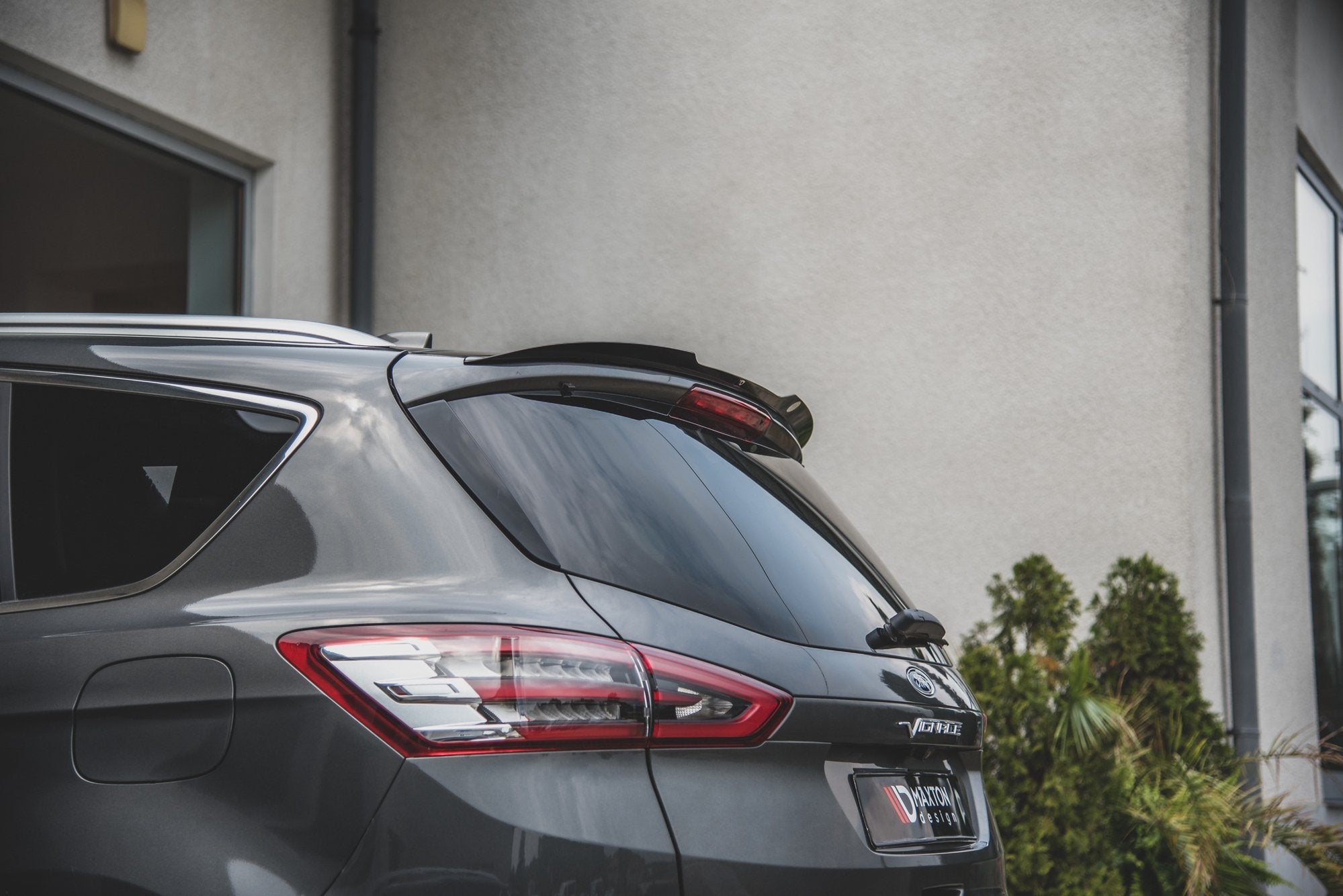 Spoiler cap ford s-max mk2 facelift