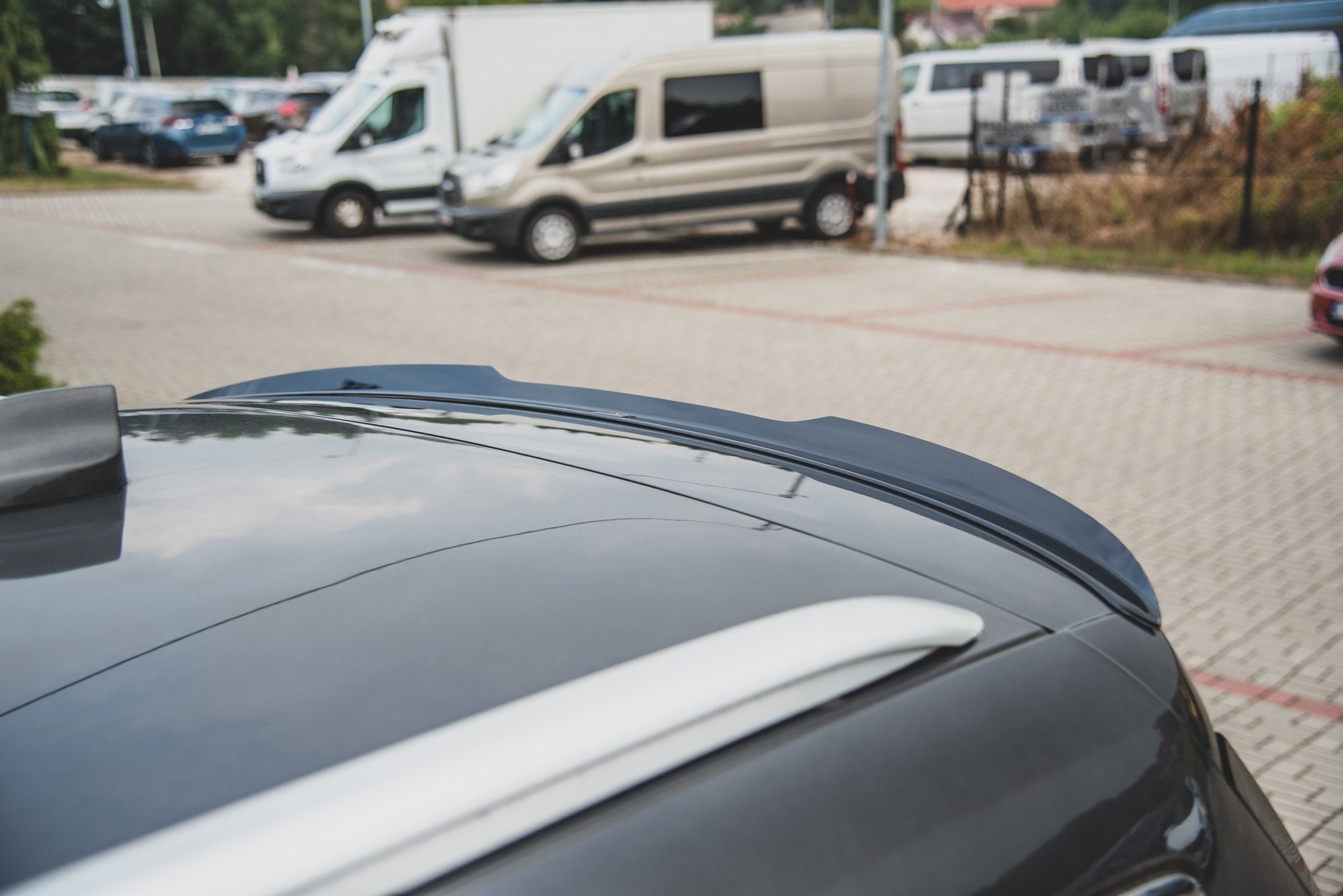 Spoiler cap ford s-max mk2 facelift