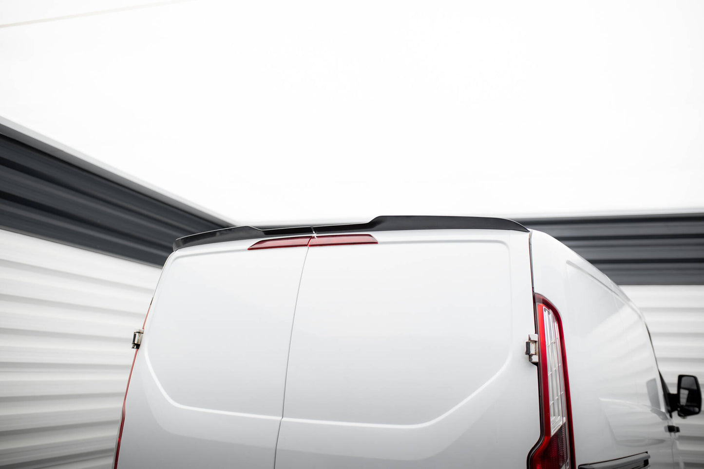 Spoiler cap ford transit custom mk1