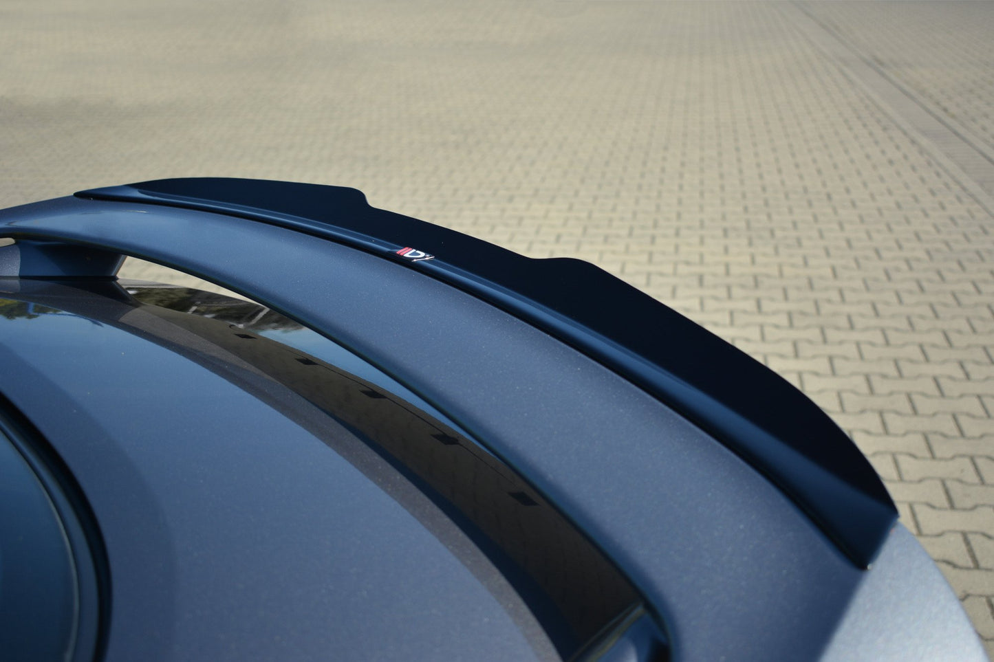 Spoiler cap hyundai genesis coupé mk.1