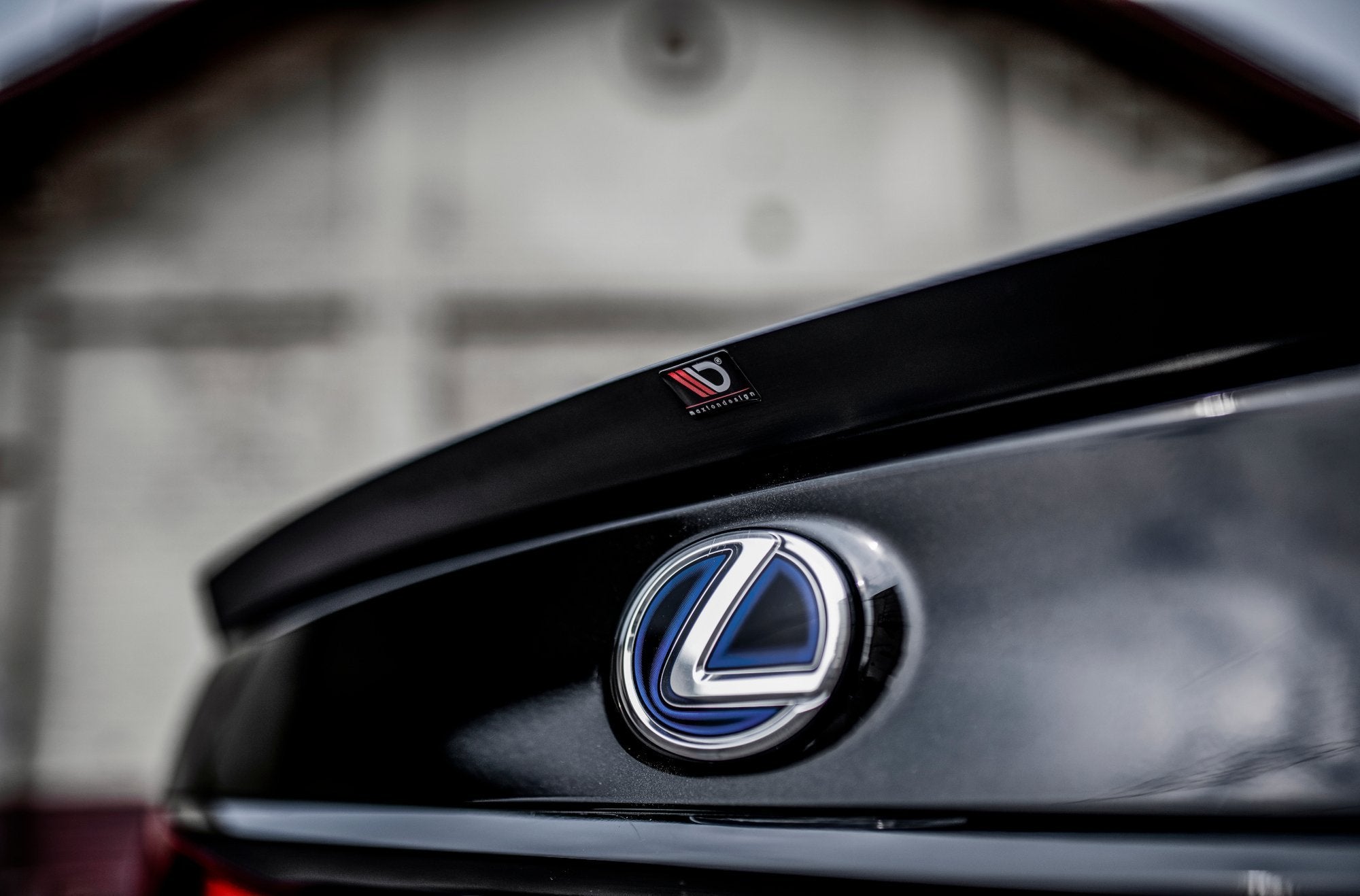 Spoiler Cap Lexus LS MK4 Facelift