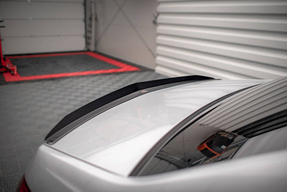 Spoilerin korkki Mercedes-Benz E63 AMG / AMG-Line / Standard W212-kasvojenkorotuksen jälkeen