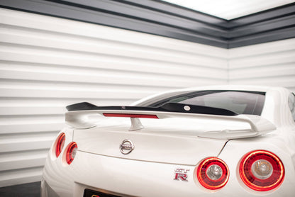Spoiler cap nissan gtr r35 facelift