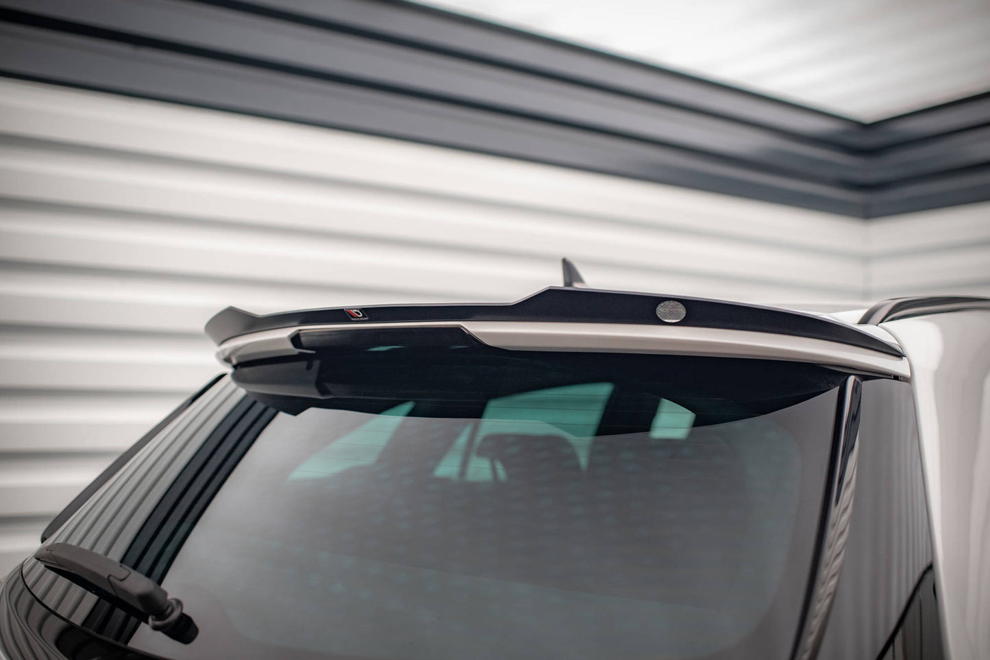 Spoiler cap opel insignia opc sports tourer mk1