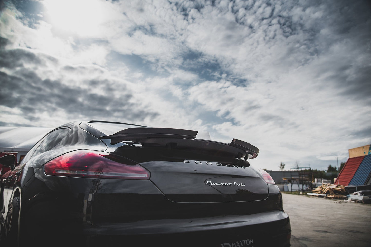 Spoiler cap porsche panamera turbo 970