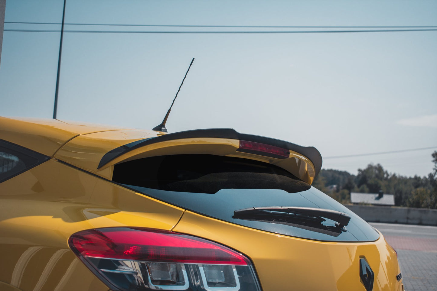 Spoiler cap renault megane 3 rs