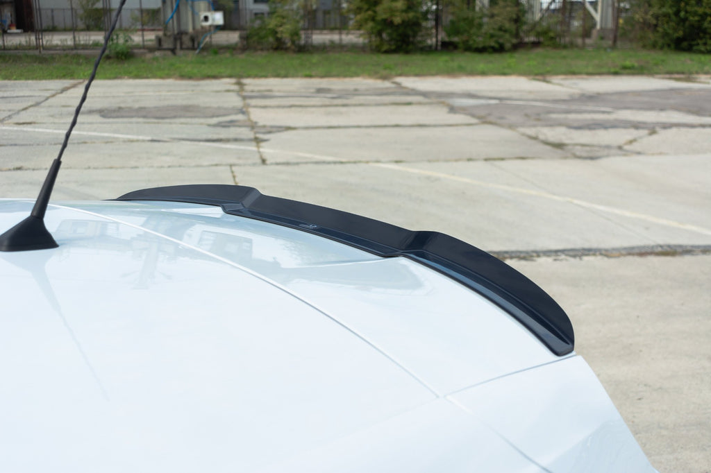 Spoileri Cap Renault Megane IV RS