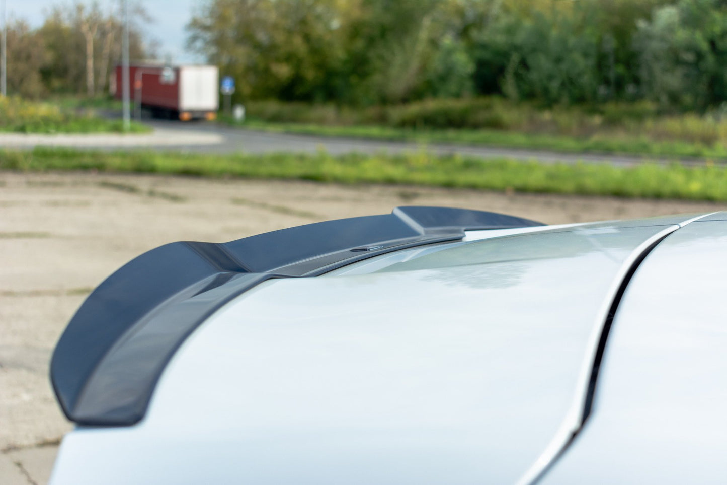 Spoiler cap renault megane iv rs