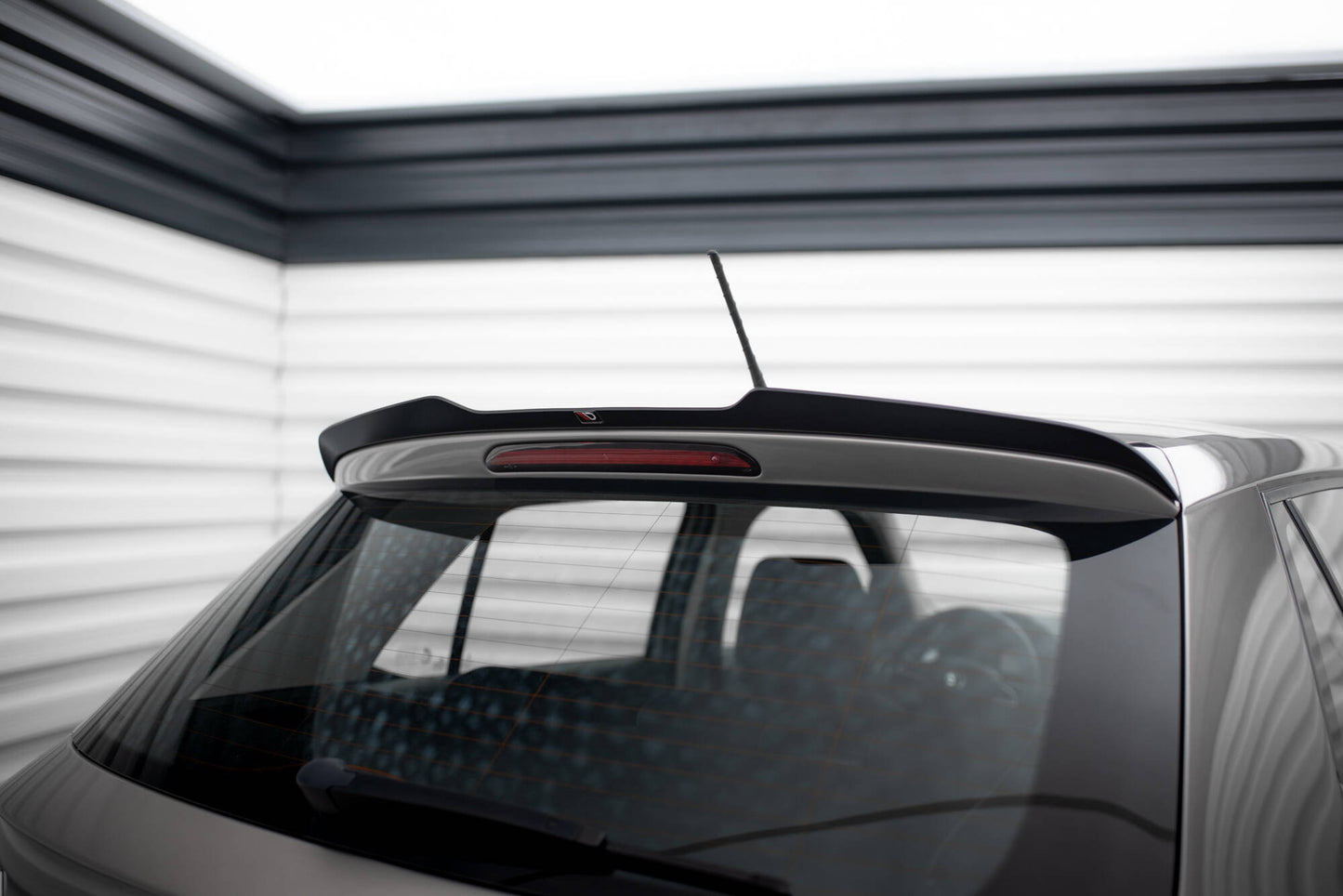 Spoiler cap skoda fabia hatchback mk3
