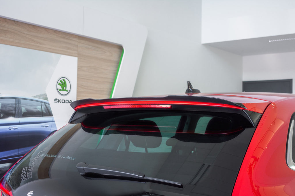 Spoileri cap skoda scala kuva scala
