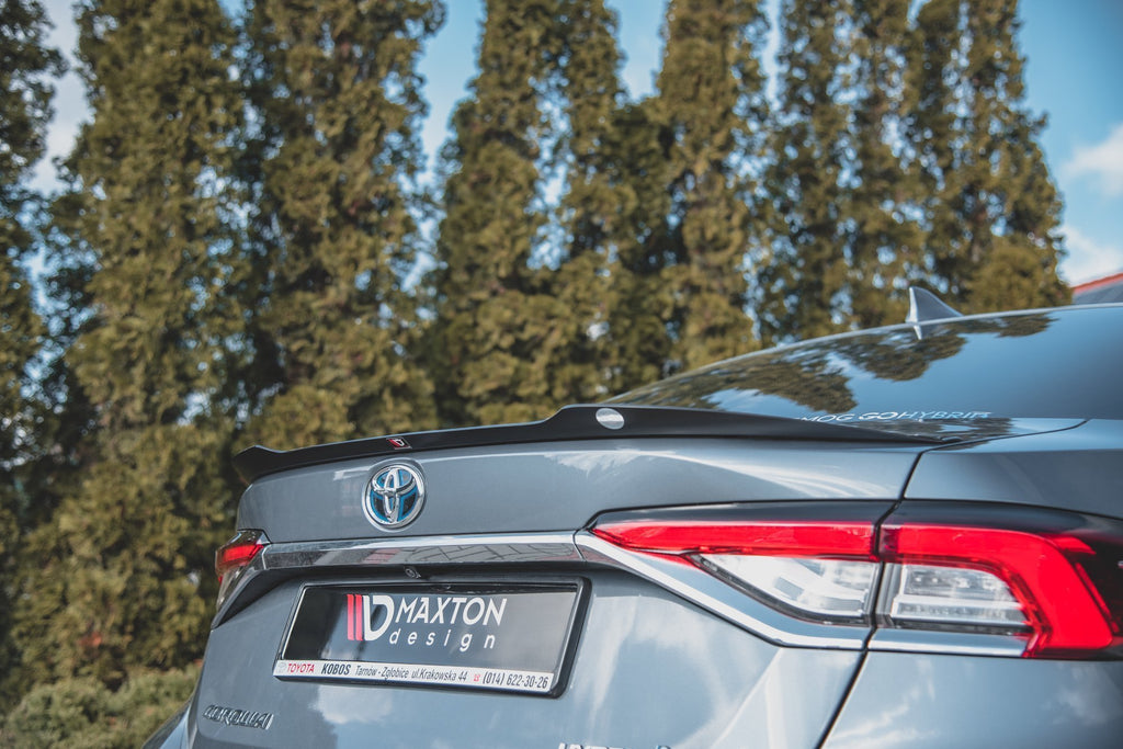 Spoileri cap toyota corolla xii siitä lähtien