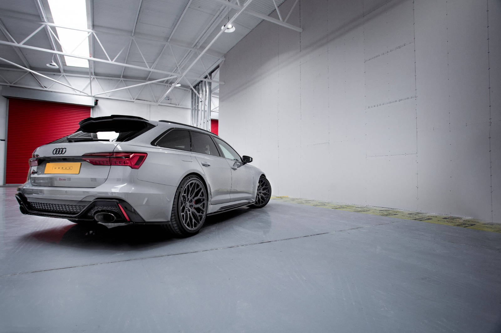 Spoiler cap v.1 audi rs6 c8