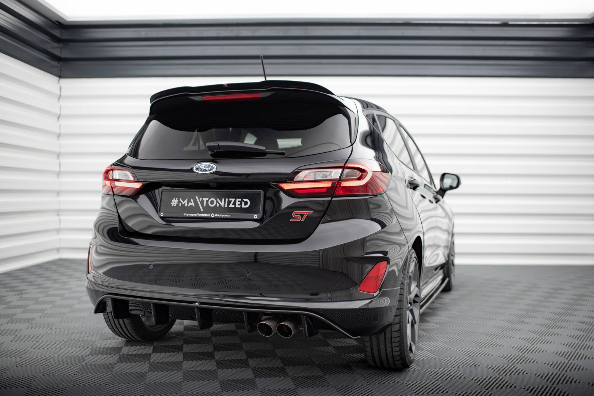 Spoiler Cap v.1 Ford Fiesta MK8 ST / ST-line