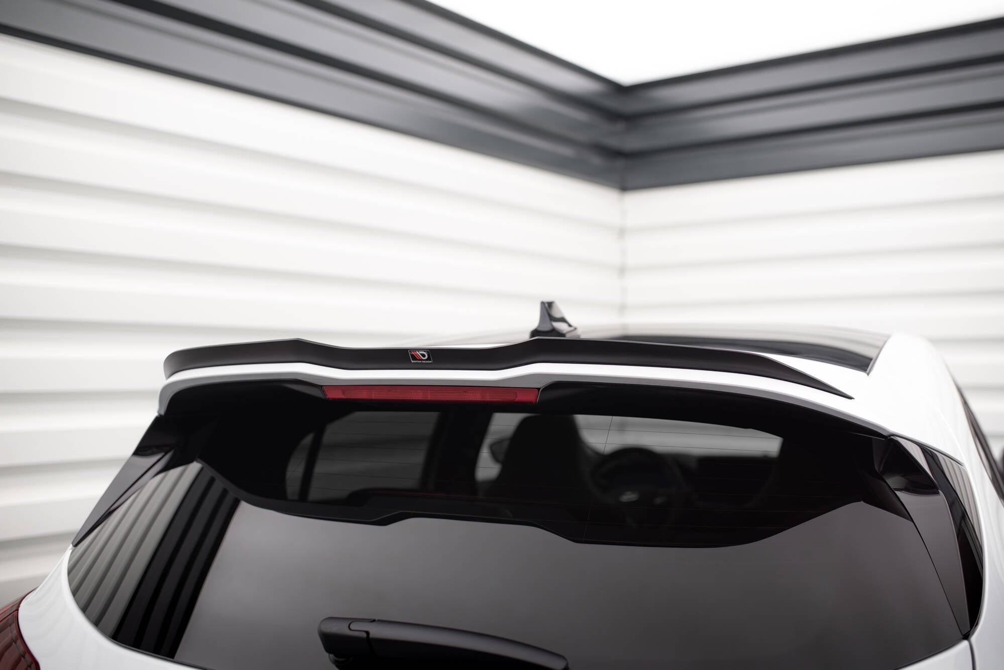 Spoilerin korkki v.2 Ford Focust Hatchback St Mk4