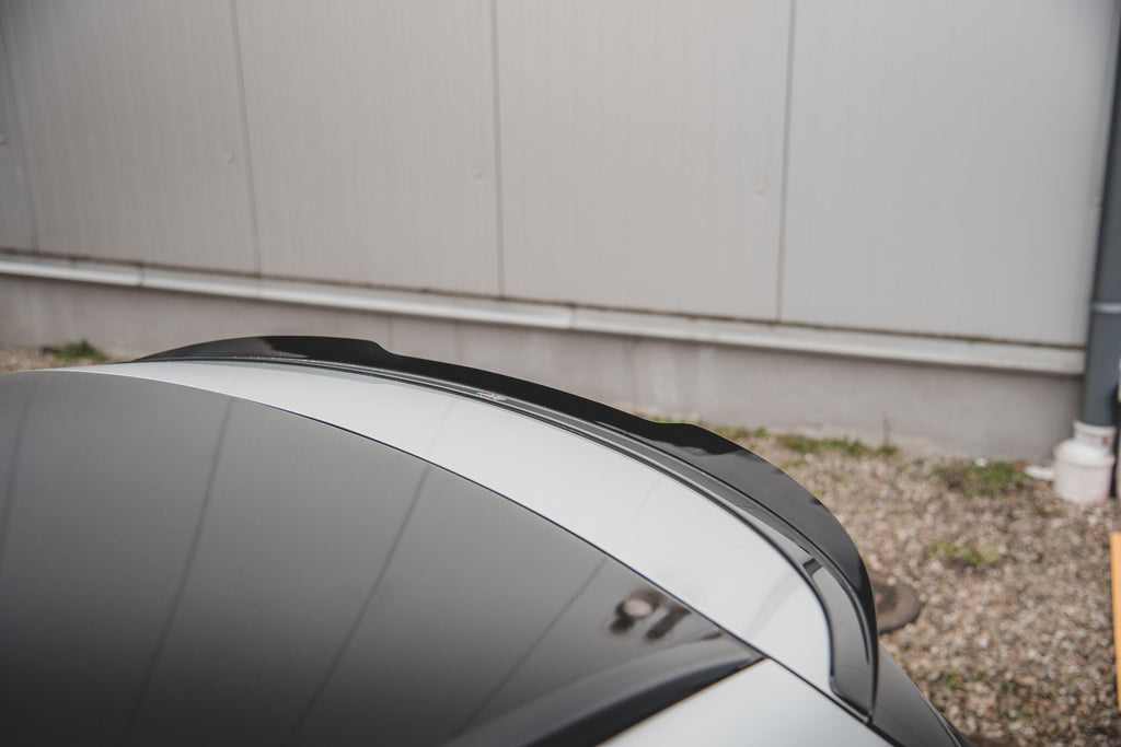 Spoiler cap v.2 mercedes-benz e estate s213