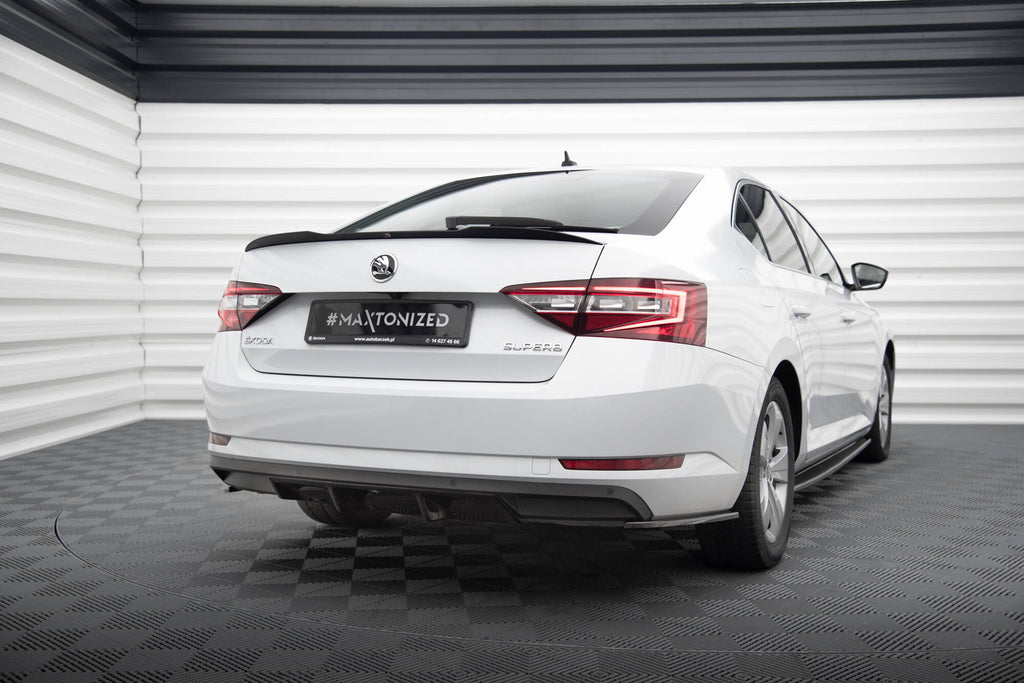 Spoilerin korkki v.2 Skoda Superb Liftback MK3 / MK3 Facelift