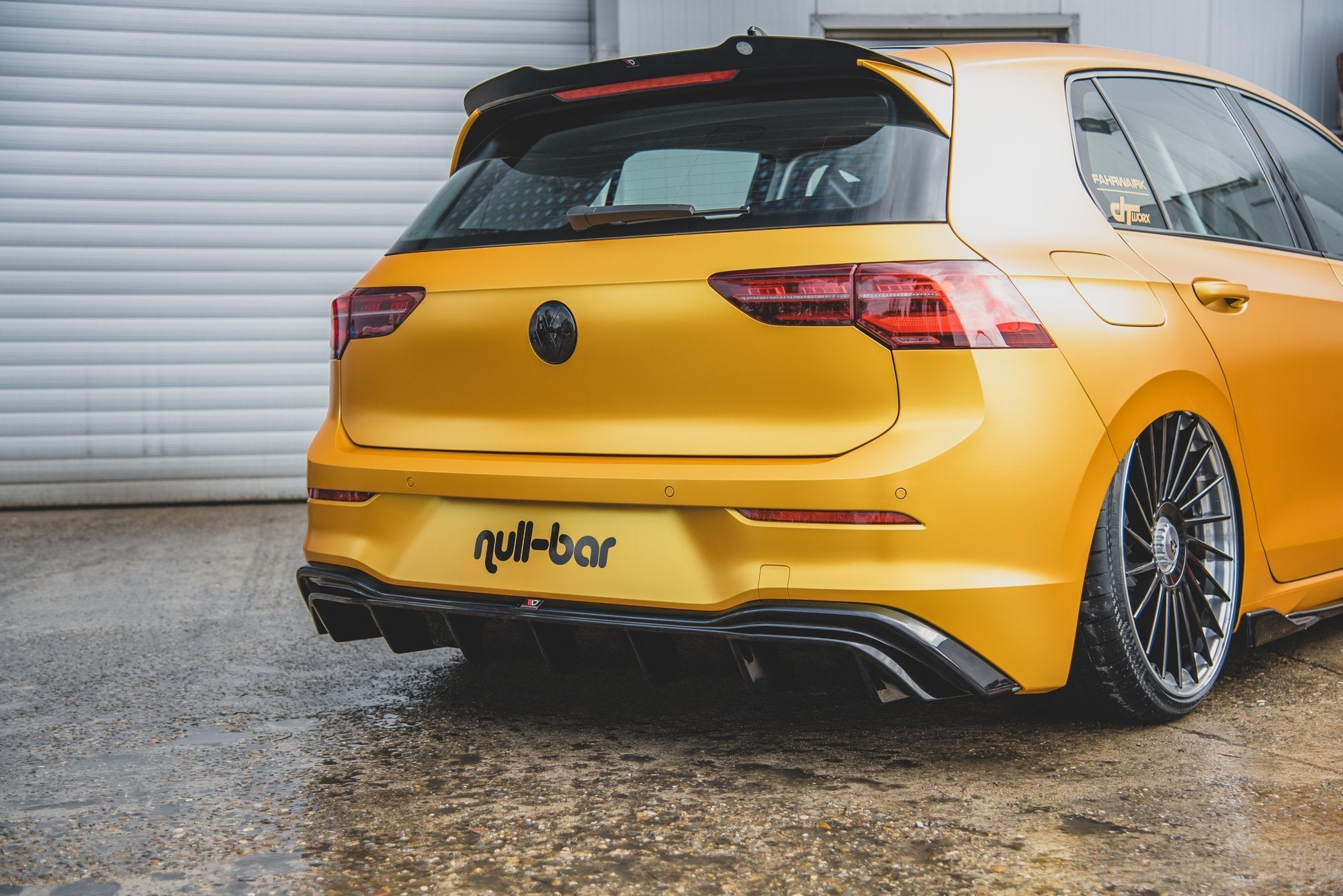Spoilerin korkki v.2 Volkswagen Golf MK8