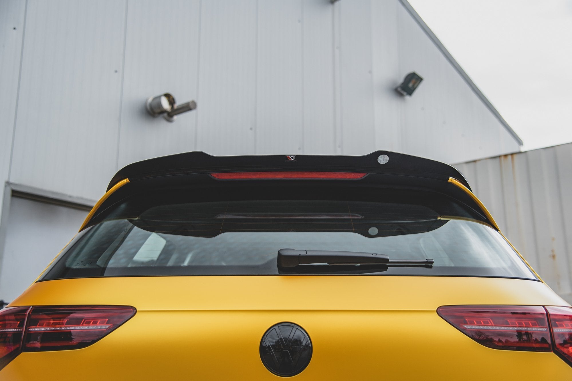 Spoilerin korkki v.2 Volkswagen Golf MK8