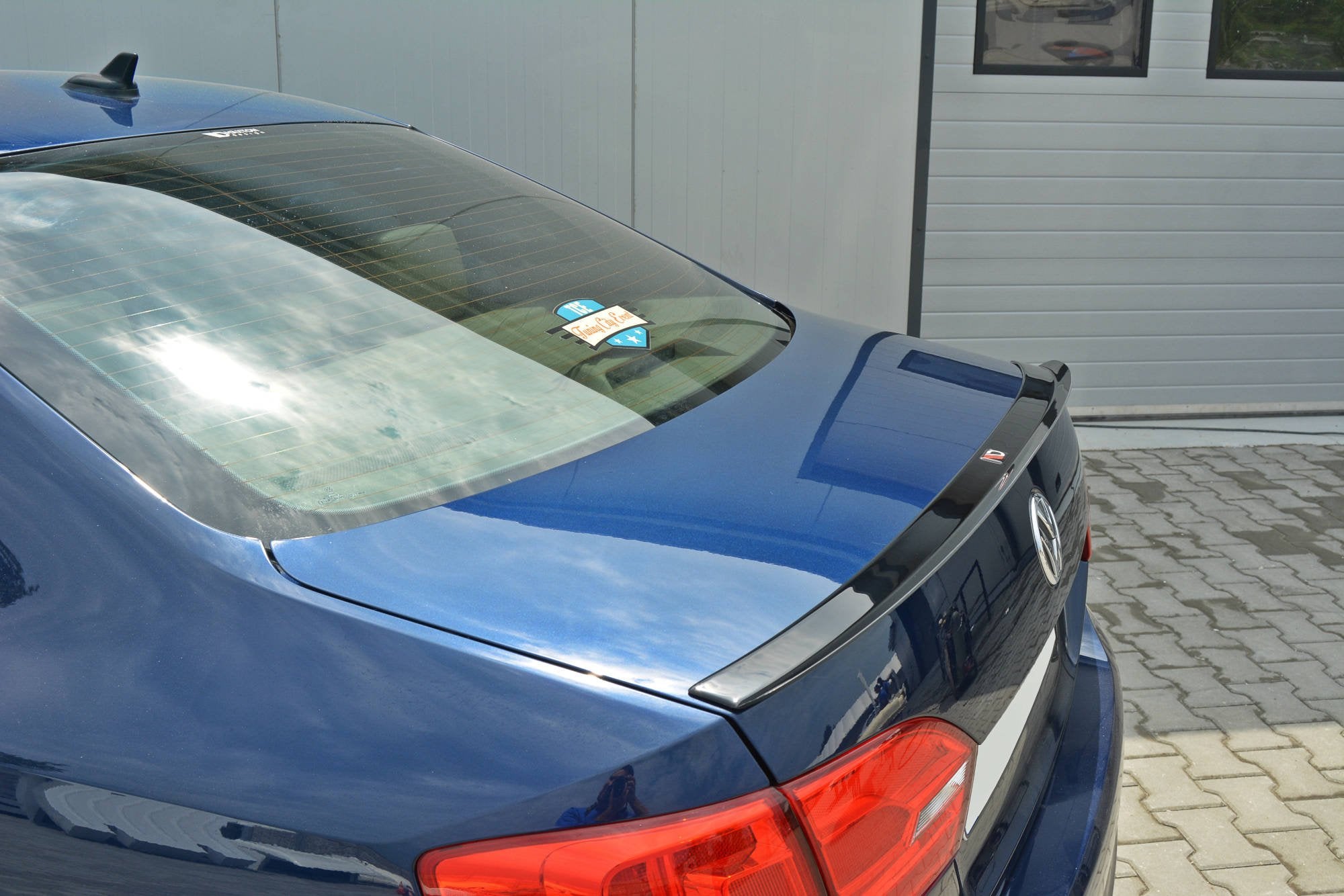 Spoileri Cap Volkswagen Jetta MK6 Esipuheen jälkeen