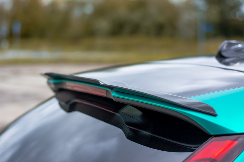 Spoilerin korkki Volvo V40