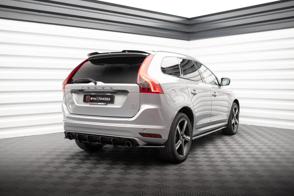 Spoilerin korkki Volvo XC60 R-Design MK1-kasvojenkorotus